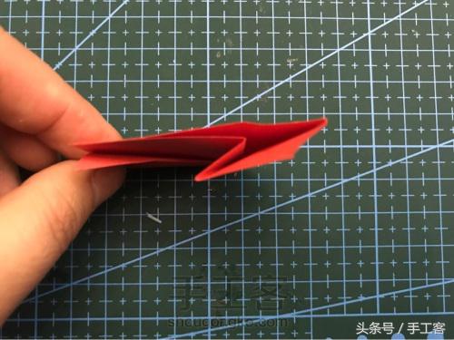 灯笼手工制作简单易学折纸教程,灯笼手工制作教程简单又好看折纸