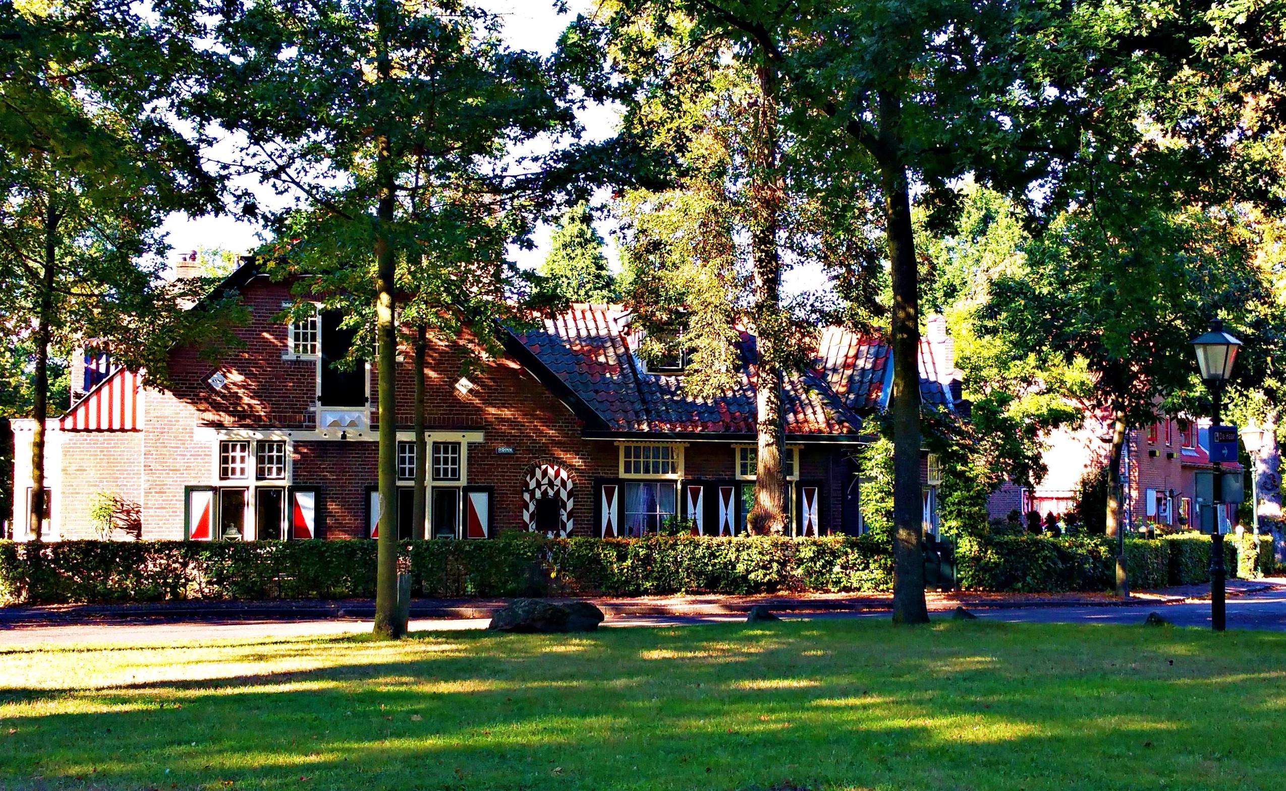 荷兰威尼斯旅游,尽情的体验异域威尼斯的水乡风情