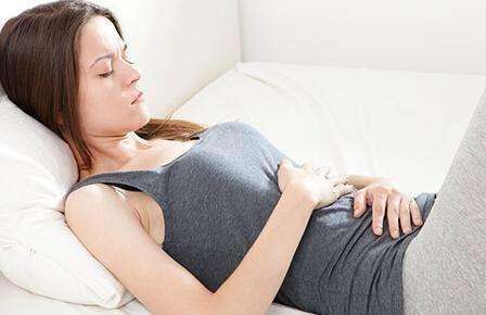 女性*裤内**怎么洗?「贵钢医院」教你几招~还能预防疾病!