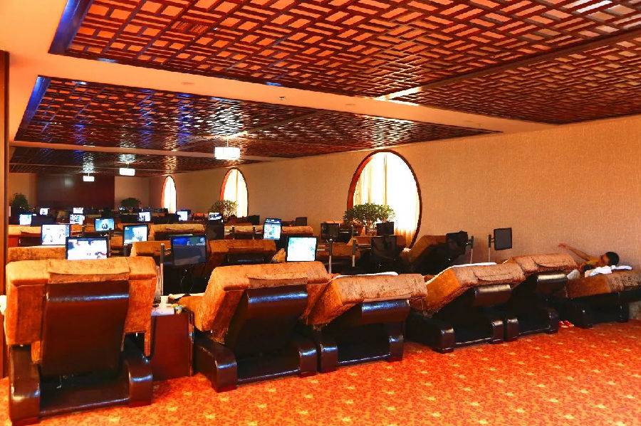 临朐揽翠湖温泉度假村跟团游,临朐温泉揽翠湖旁边酒店