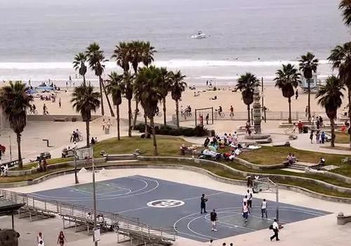 在这样的球场打球你能得几分,享受一场最纯粹的篮球比赛