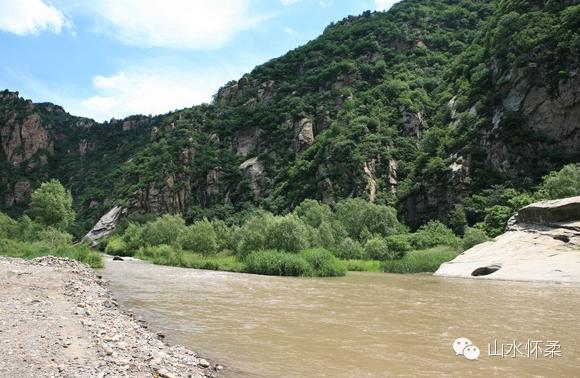 灏忔煍鎷嶆憚鍦烘櫙,灏忔煍绱犻鐖嗘枡