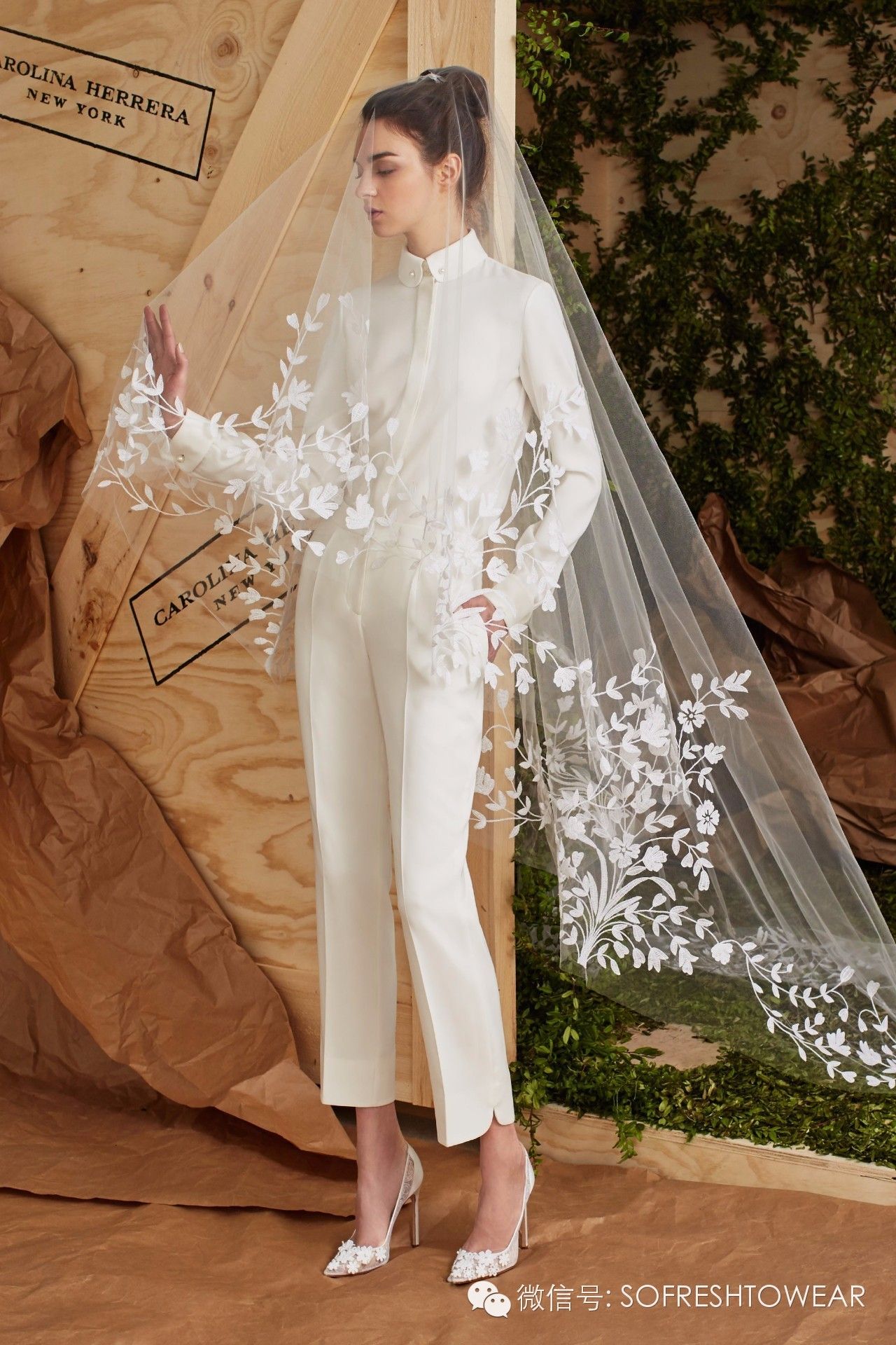 流行穿什么红色婚纱结婚好看,2020最流行的婚礼婚纱款式