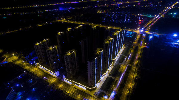 湖城向东看美丽不夜城