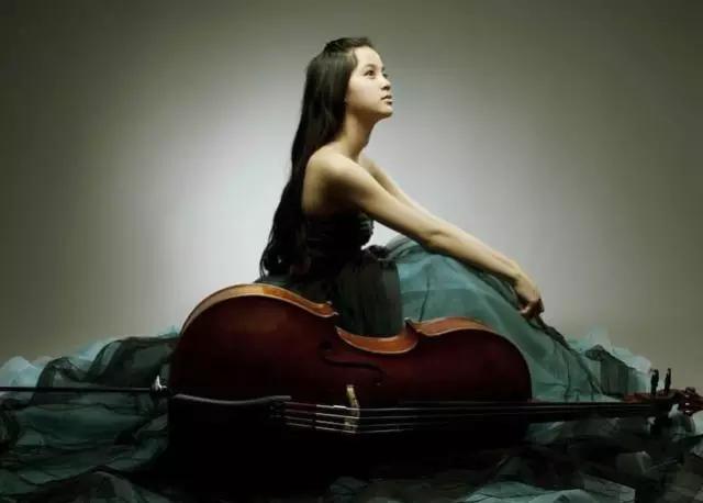 鏈夋病鏈夋皵鍦哄帇寰椾綇鍛ㄦ槦椹扮殑婕斿憳,鏄熺埛瀵规灄鍏佹湁澶氬ソ