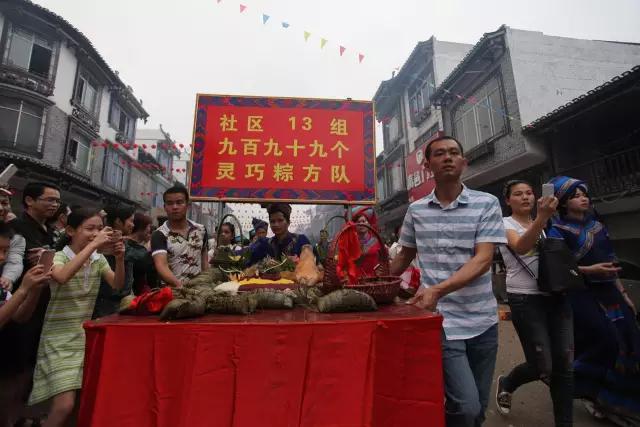 南宁十大游泳景区排名,南宁龙门水都景区游泳池