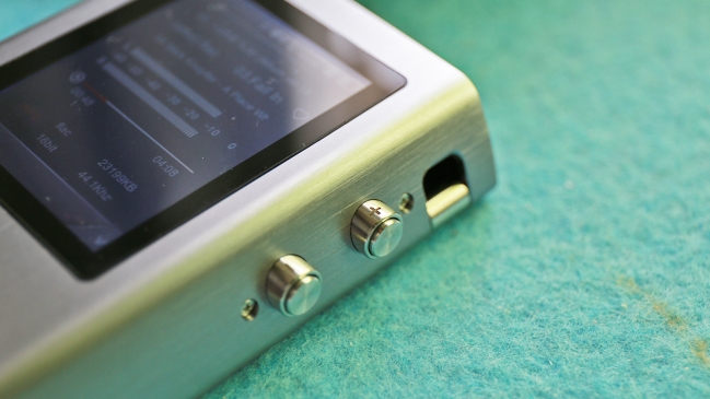 七彩虹c200播放器可以配4.4插头吗,七彩虹c200音乐播放器