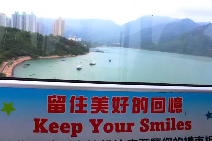 妈妈咪咪嘉年华的欢乐体验和香港郊区的生态怡然之旅