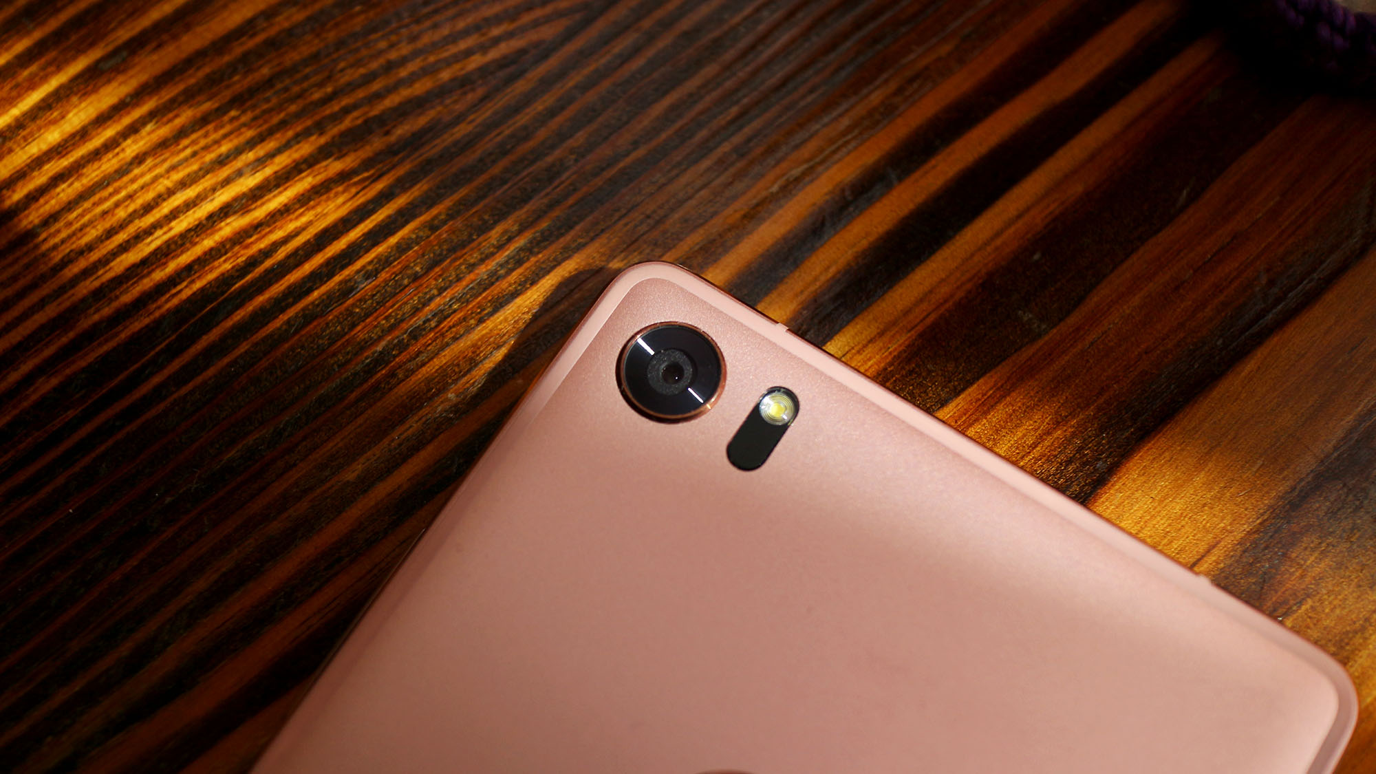 凝素淡雅纯美清新2016首款压感屏金立S8体验分享