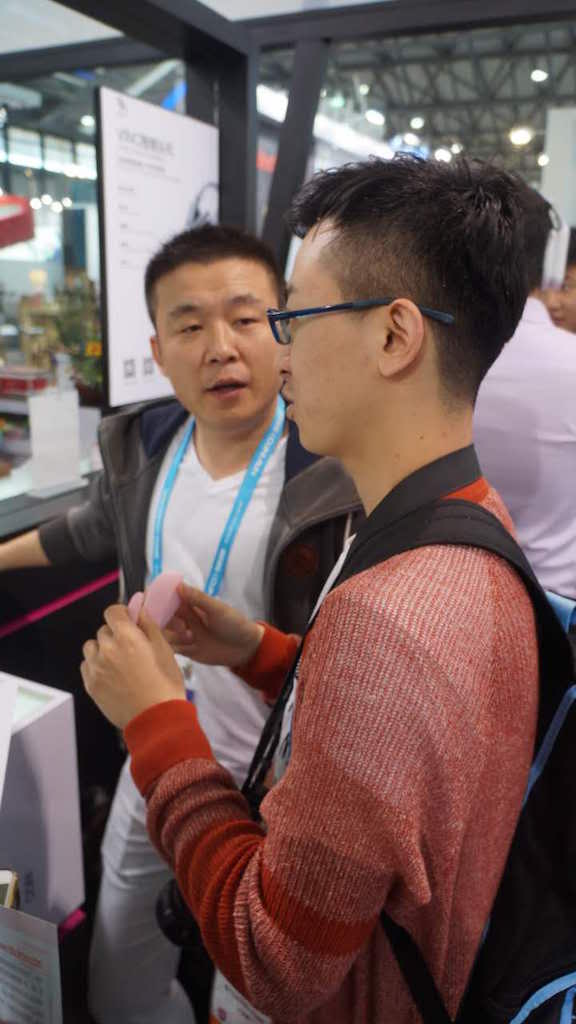 有情趣看亮相CES的刚柔并济的产品