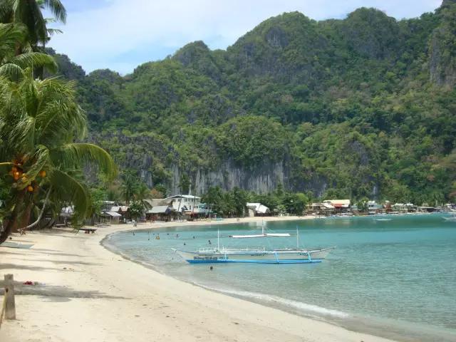 这才是菲律宾的真面目，一顾迷人眼，再顾享入“菲菲”