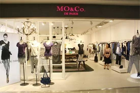 明明是中国的品牌却挂外国人名字,明明是国产广告却在国外很火