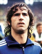 足球传奇巨星有哪些,足球巨星的必经之路