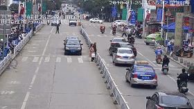 「曝光台」桂JGP212、桂JP6168、桂JC1383请注意！你们车前有行人！