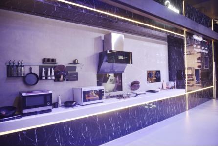 美的厨电全国销量第一,美的高端厨电