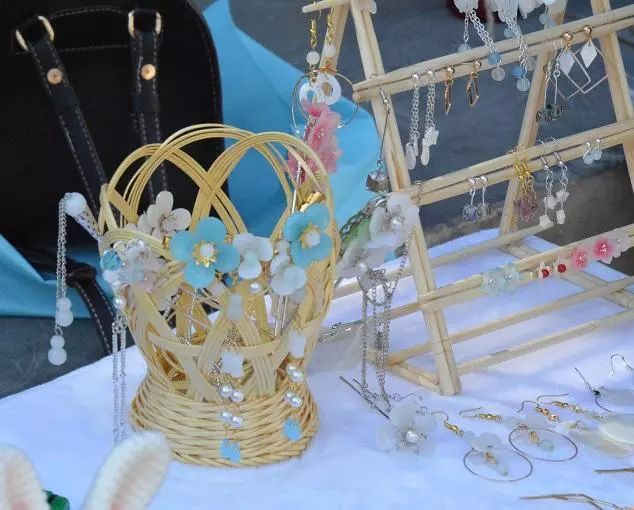 鎵嬪伐鍒朵綔鍒涙剰闆嗗競,浼犵粺鎵嬪伐缇庨闊充箰