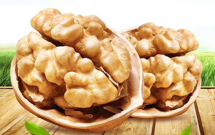 厚皮核桃怎么去核桃壳,吃核桃的细皮怎么剥