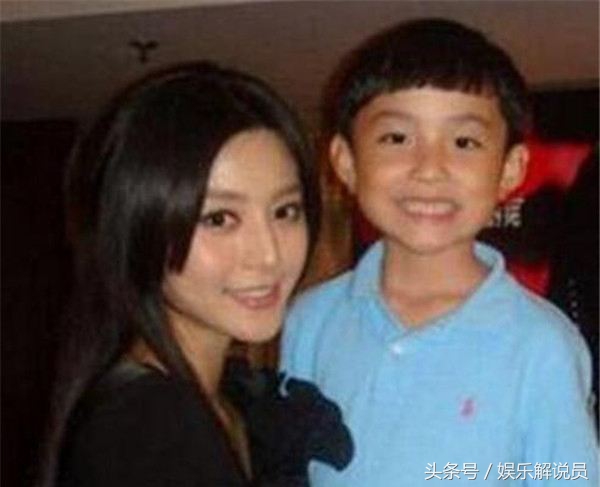 范冰冰和弟弟同框近照曝光,范冰冰照片最新照片