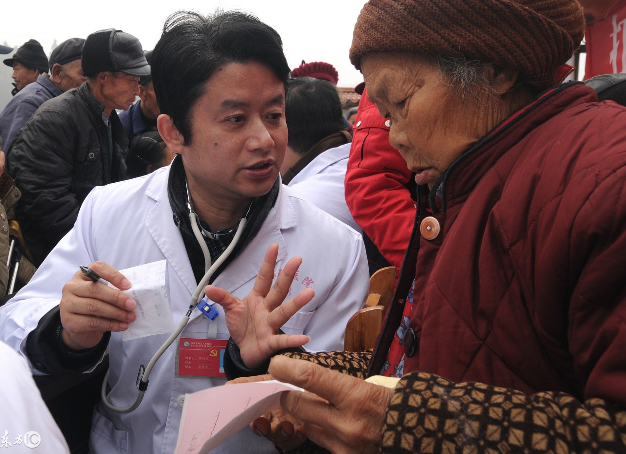 贫困户住院费1万1千元能报多少,贫困户医疗住院报销1%