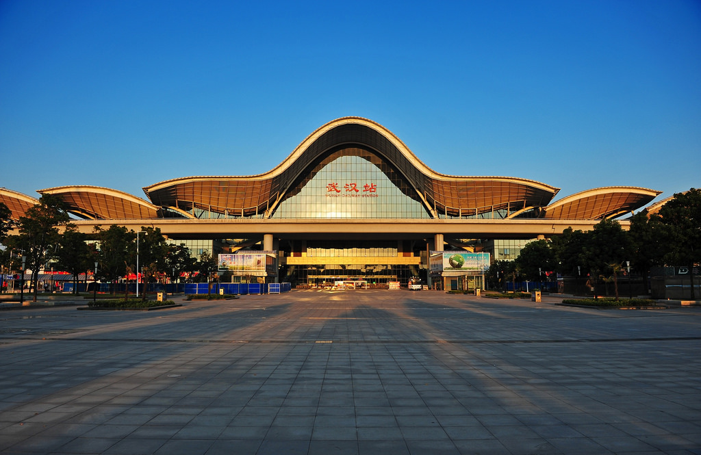 中国最牛火车站名字,中国最牛五个高铁站