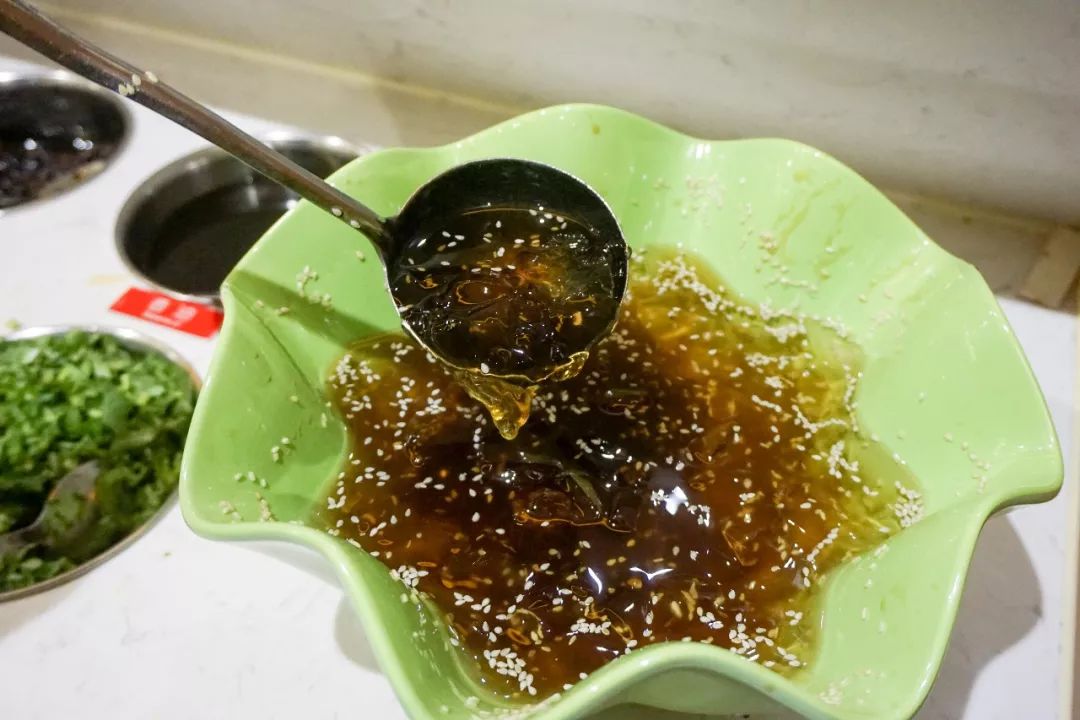 重庆火锅前十强十大必点菜,冬天重庆南山火锅推荐