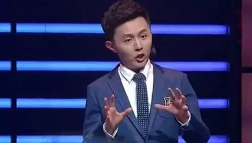 奶茶妹妹章泽天从网红到商界女神,奶茶妹妹章泽天在清华大学的视频