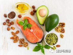 如何教你一招让你的头发更顺滑,头发顺滑有光泽做什么护理