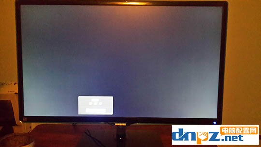 显示器漏光达到何种程度可以退换,液晶显示器漏光保修吗