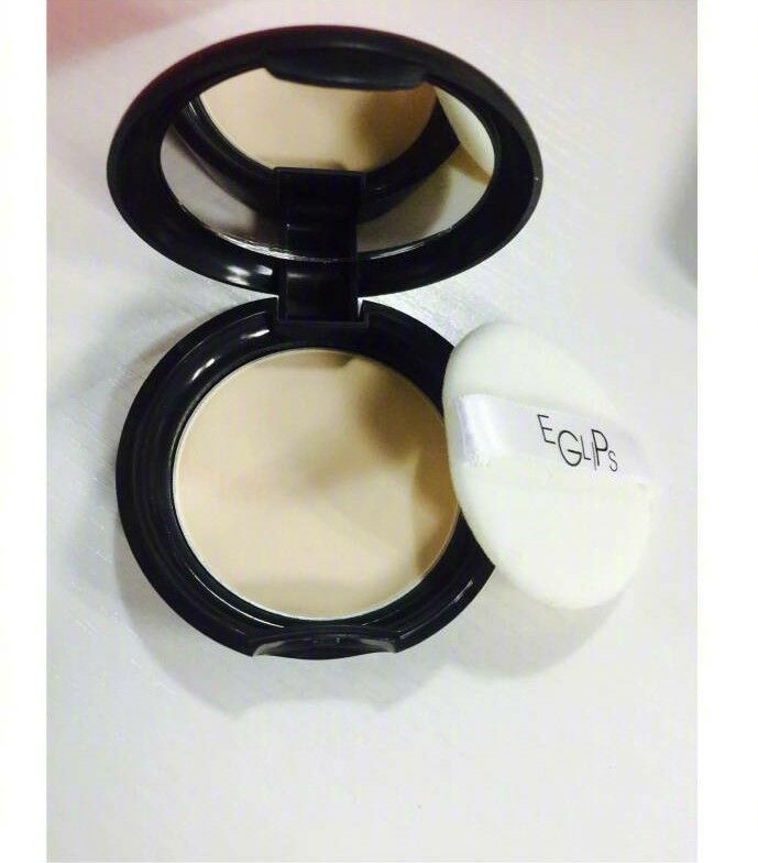 遮瑕力好控油的平价粉饼,推荐一款定妆遮瑕控油的粉饼