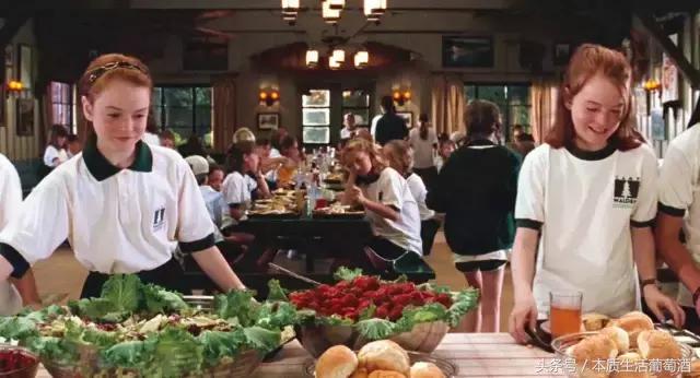 葡萄酒里面有哪些水果,喝葡萄酒前一定要知道的那些事