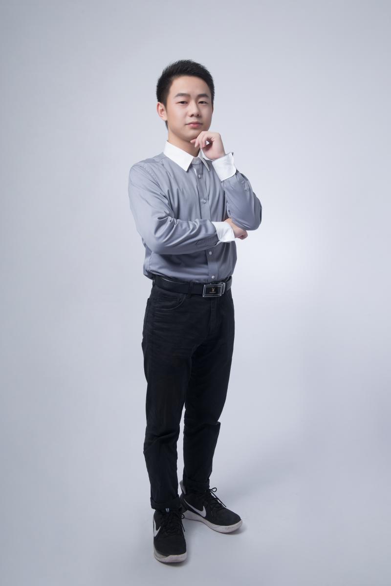 yy鍚冮浮姣旇禌鐩存挱,yy鍚冮浮涓绘挱