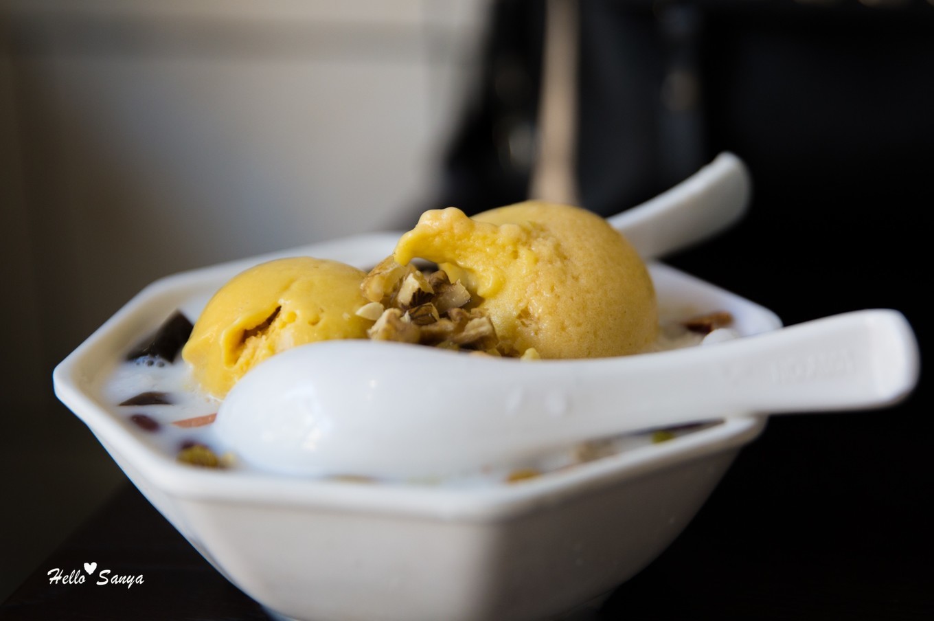 吃货们的福利，春节来三亚，墙裂推荐的特色美食全攻略