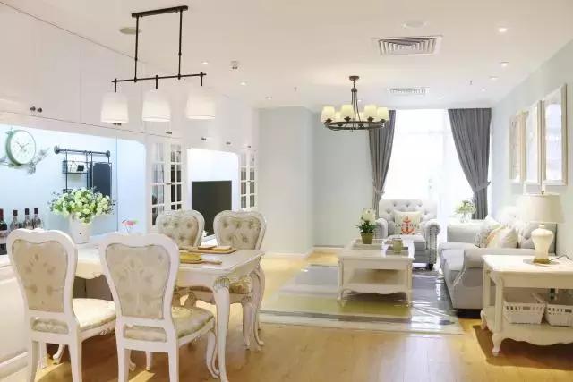 装白色的家具好看吗,装白色的柜子不耐脏吧