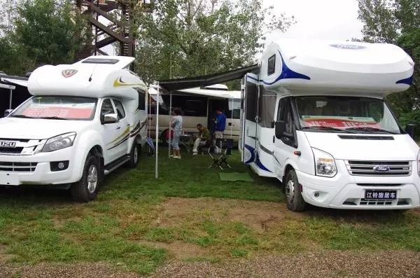 长阳奋斗,长阳县发展