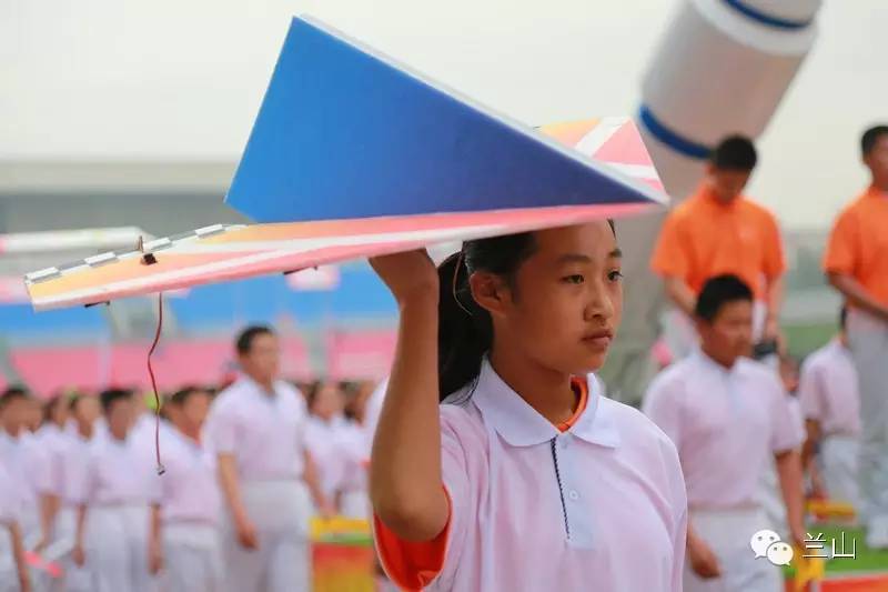 临沂商城实验学校万人足球节,临沂商城实验学校2016运动会