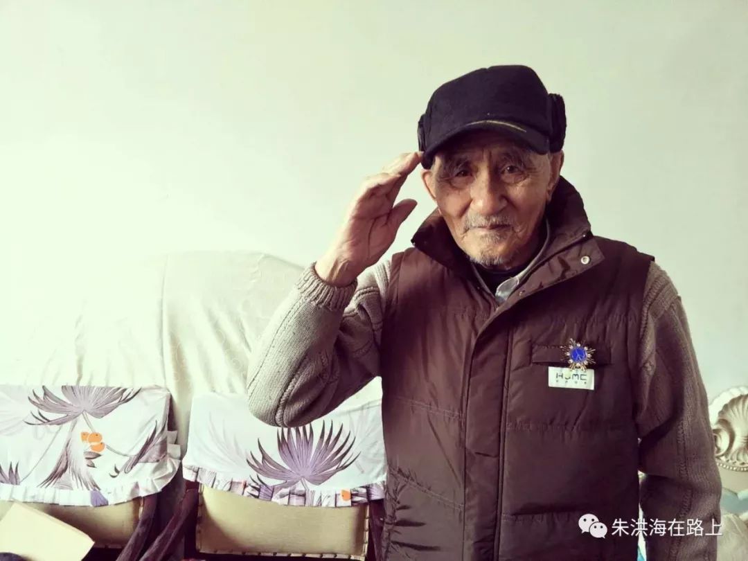 “发财中国年”，辽宁20位百岁抗战老兵向全国关爱老兵志愿者拜年