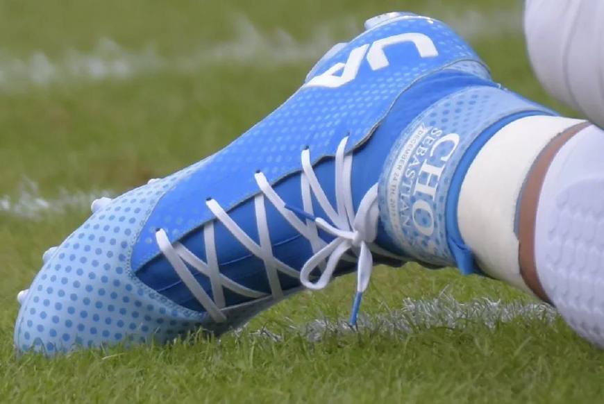 2022超级碗中场秀穿的鞋,超级碗球员球鞋