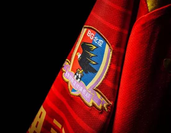 kelme新赛季足球训练服,kelme足球中甲