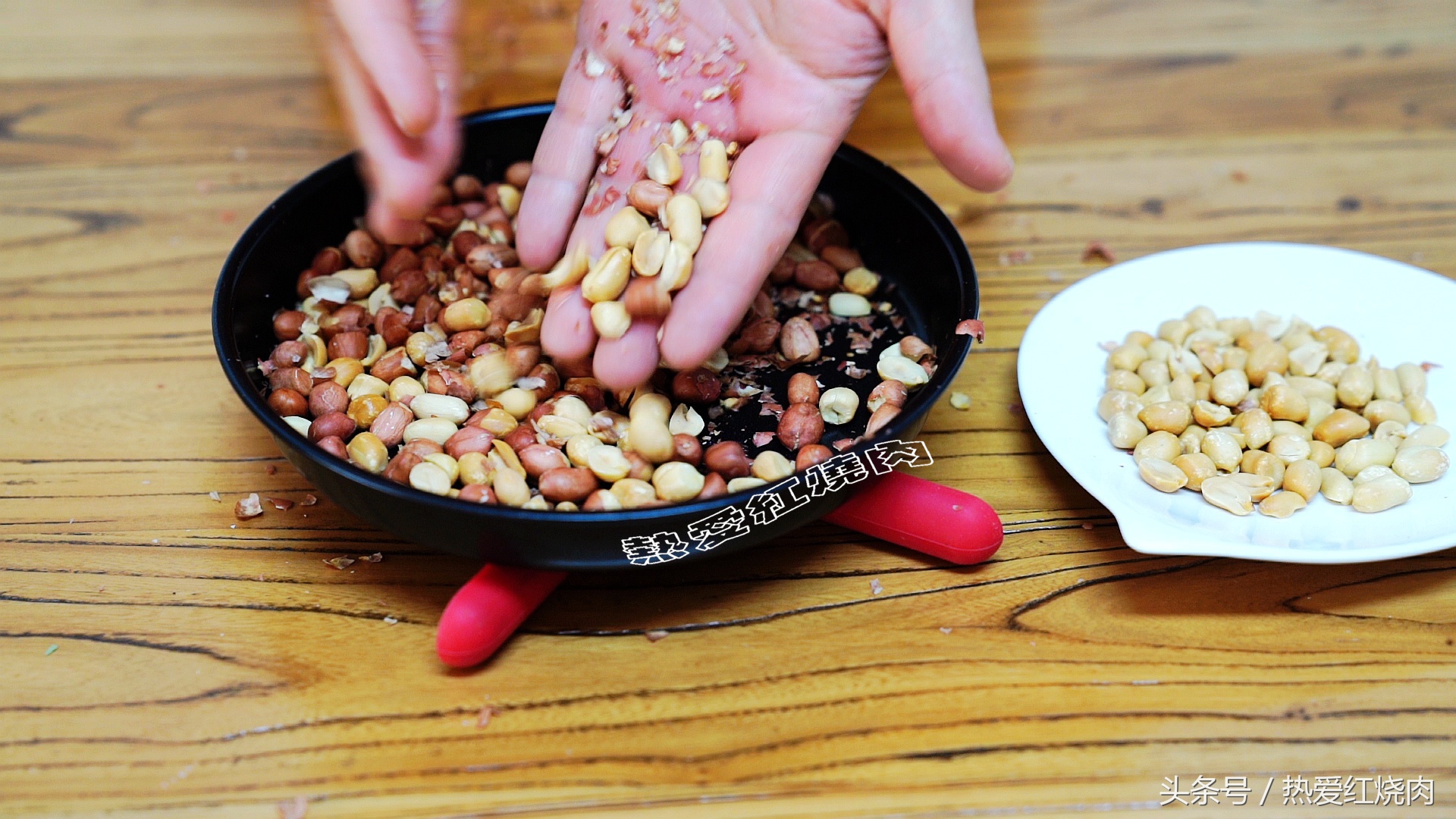 为啥做牛轧糖拉丝不出来,为什么做的牛轧糖软还粘