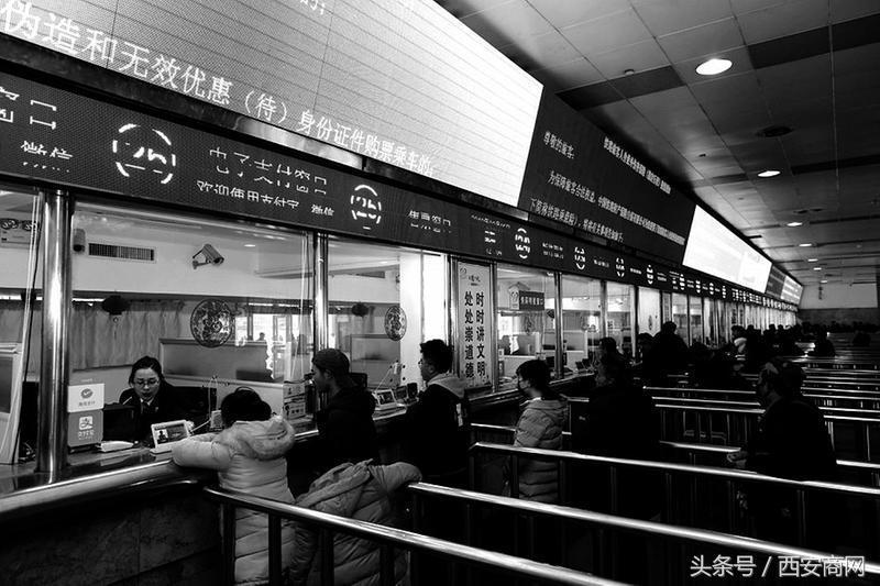 春运期间可以去排队买票吗,春运排队买票一去不复返