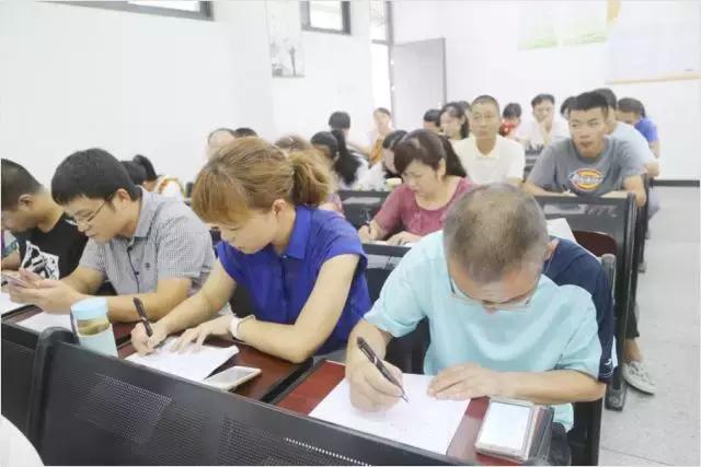 2018都江堰,都江堰青城山2018