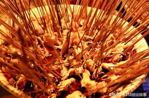 开串串店从日入1.5万到月亏2万，为何惨淡收场？