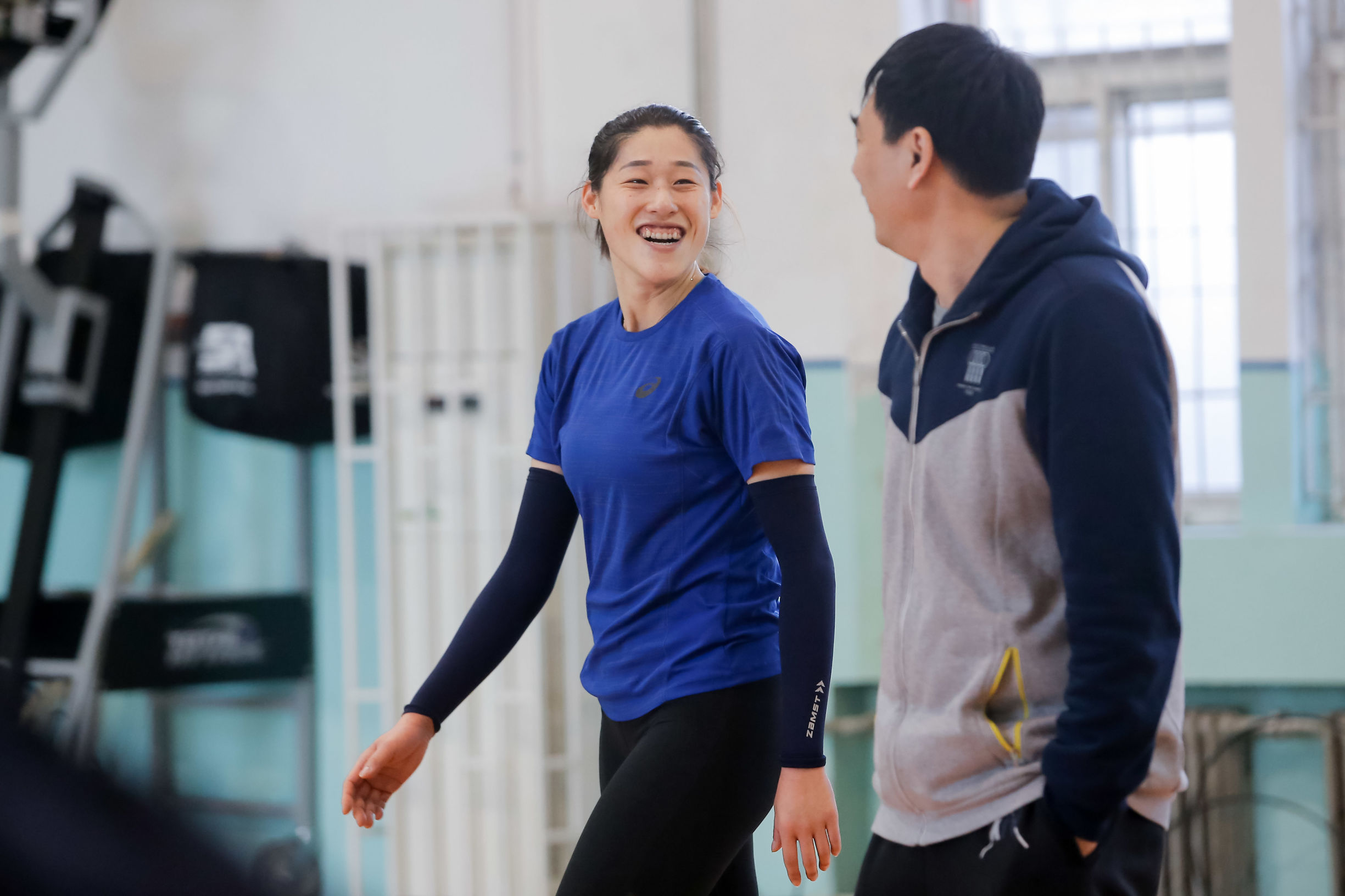 天津女排抵沈阳感受低温排协确认“双彤”转会有望登场