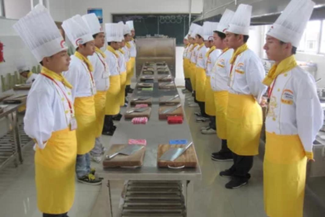 厨师初级各种刀工教程,厨师刀工基础刀法入门视频教程