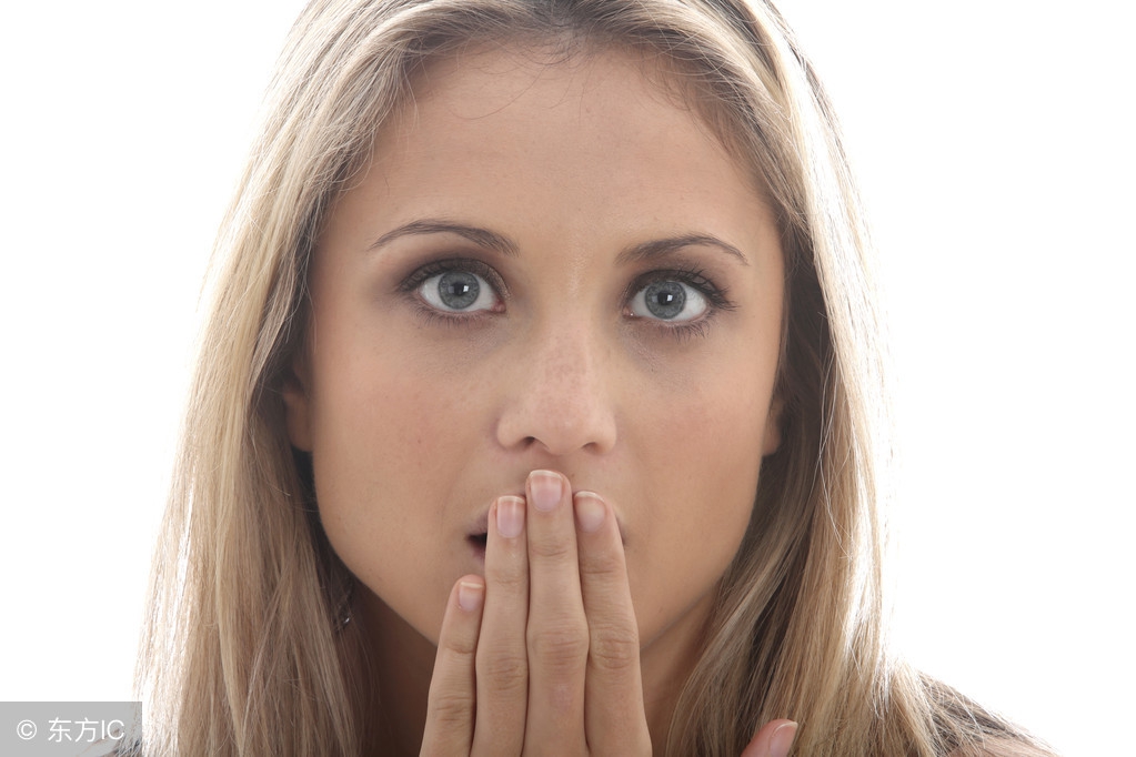 胃气上逆老打嗝的理疗方法,健康养生一招止住打嗝