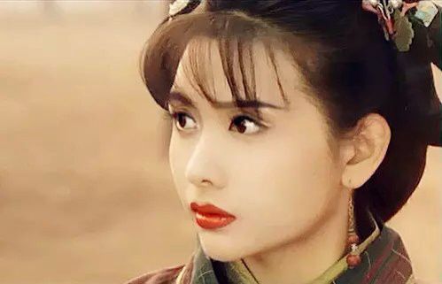 金庸笔下人物张无忌,金庸张无忌从什么时候爱上赵敏的