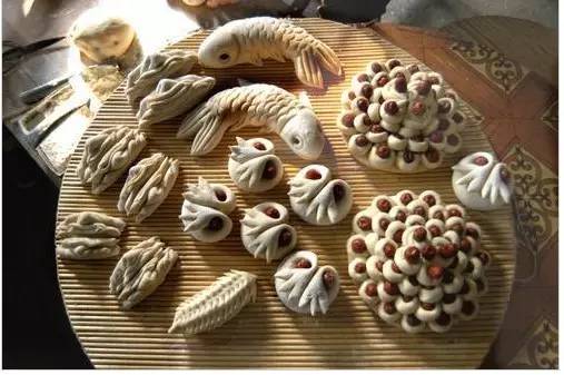 二十八把面发二十九面不就坏了吗,二十八把面发哈尔滨