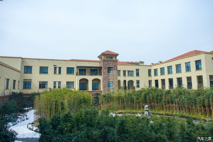 保时捷macanturbos自驾川藏,保时捷macan跑高速旅游