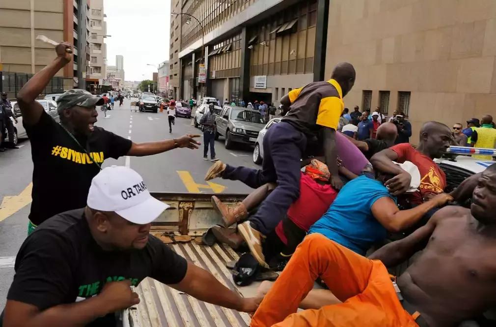 第十二届中国摄影金像奖获奖作品,国际摄影大赛获奖作品及解析