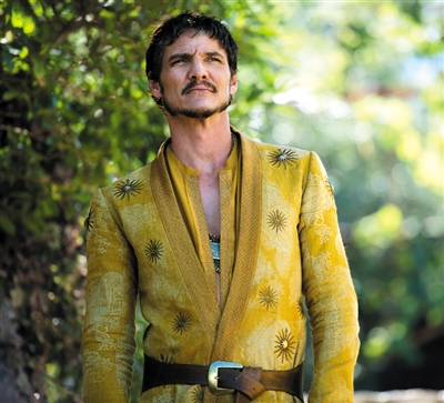 穿越小荧屏的“冰与火”，他们开始征服大银幕